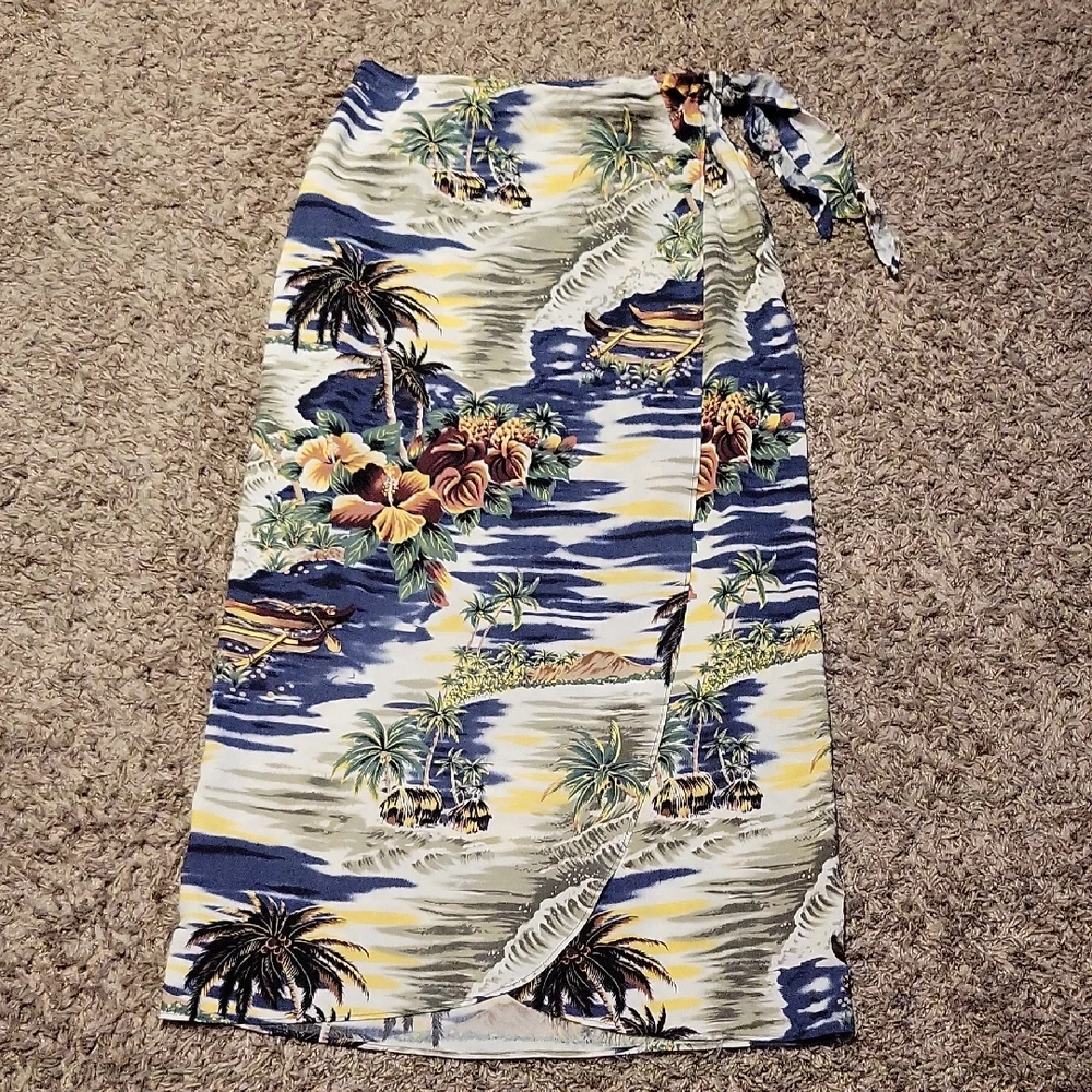Hilo Hattie Hawaiian Original Tropical Skirt Sarong Small Vacation Luau Vintage - Picture 1 of 11